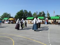 2 festival češenj Lokavec