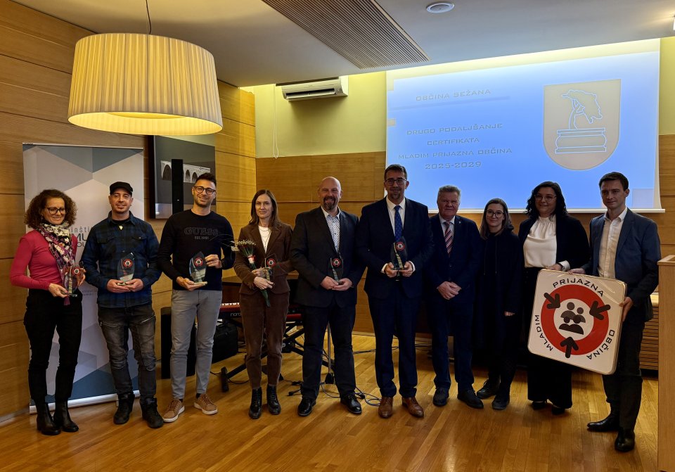 Ajdovščina tretjič zapored prejela certifikat Mladim prijazna občina