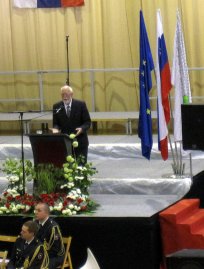 Aleksander Valič na praznovanju 65. obletnice ustanovitve prve slovenske vlade, 2. maja 2010, v Ajdovščini. 