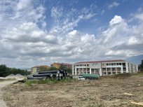 Gradbišče novega doma starejših občanov na Ribniku v Ajdovščini. 