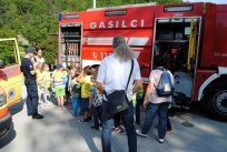 Gasilsko reševalni center se je predstavil z več različnimi vozili 