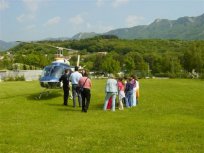 Otroci so si lahko ogledali pravi policijski helikopter, ki je z namenom obiska prireditve pristal na bližnjem travniku. 