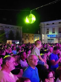 MNOŽICA1.jpg