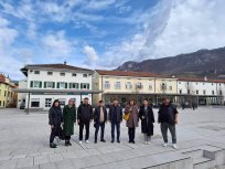 Na ogledu občinskih investicij tudi sprehod čez najlepši ajdovski plac