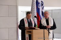 Blagoslov sta opravila oba gospoda - Lojze Milharčič iz ajdovske fare in Marko Kos iz Šturij