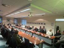 Predsedniki krajevnih skupnosti na prvem srečanju z upravo v novem mandatu. 