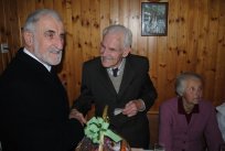 Gospod Rafael je bil vesel obiska župana Marjana Poljšaka 
