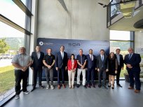 Sledil je ogled visokotehnološkega podjetja C-Astral