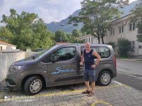 Odkar je v penziji, je tudi prostovoljni šofer pri Sopotnikih - Harij Bat je doma iz Vipavskega Križa 