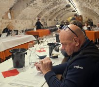 Na letošnje občinsko vinsko ocenjevanje je prispelo kar 50 vinskih vzorcev. 